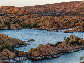 USA 2013 - 8029 - Watson Lake - Sunset Panorama21