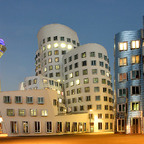 gehry-und-rheinturm-die-2-31a301fc-192b-4cb9-8da1-5a35ed33e25a