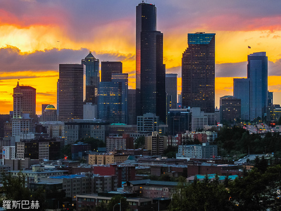 USA 2014 - 4585 - Seattle - Skyline Sunset from Dr. Jose Rizal Park